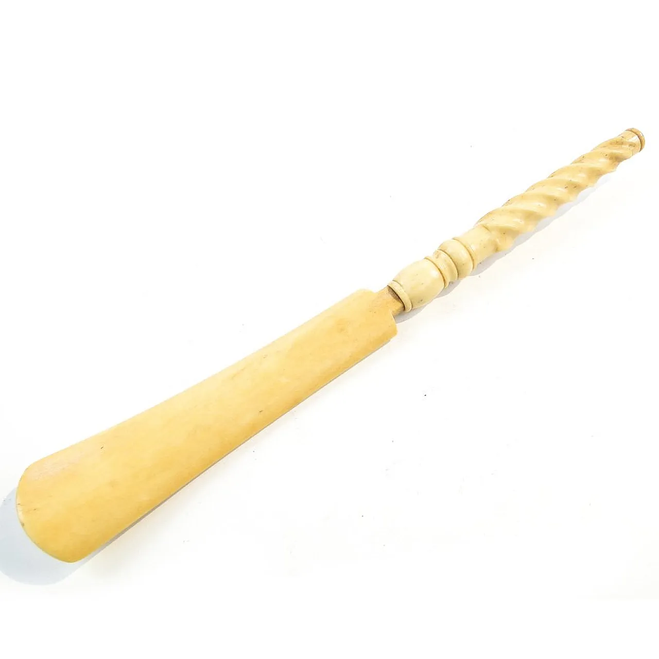 Art Nouveau shoe horn, 20th century 8