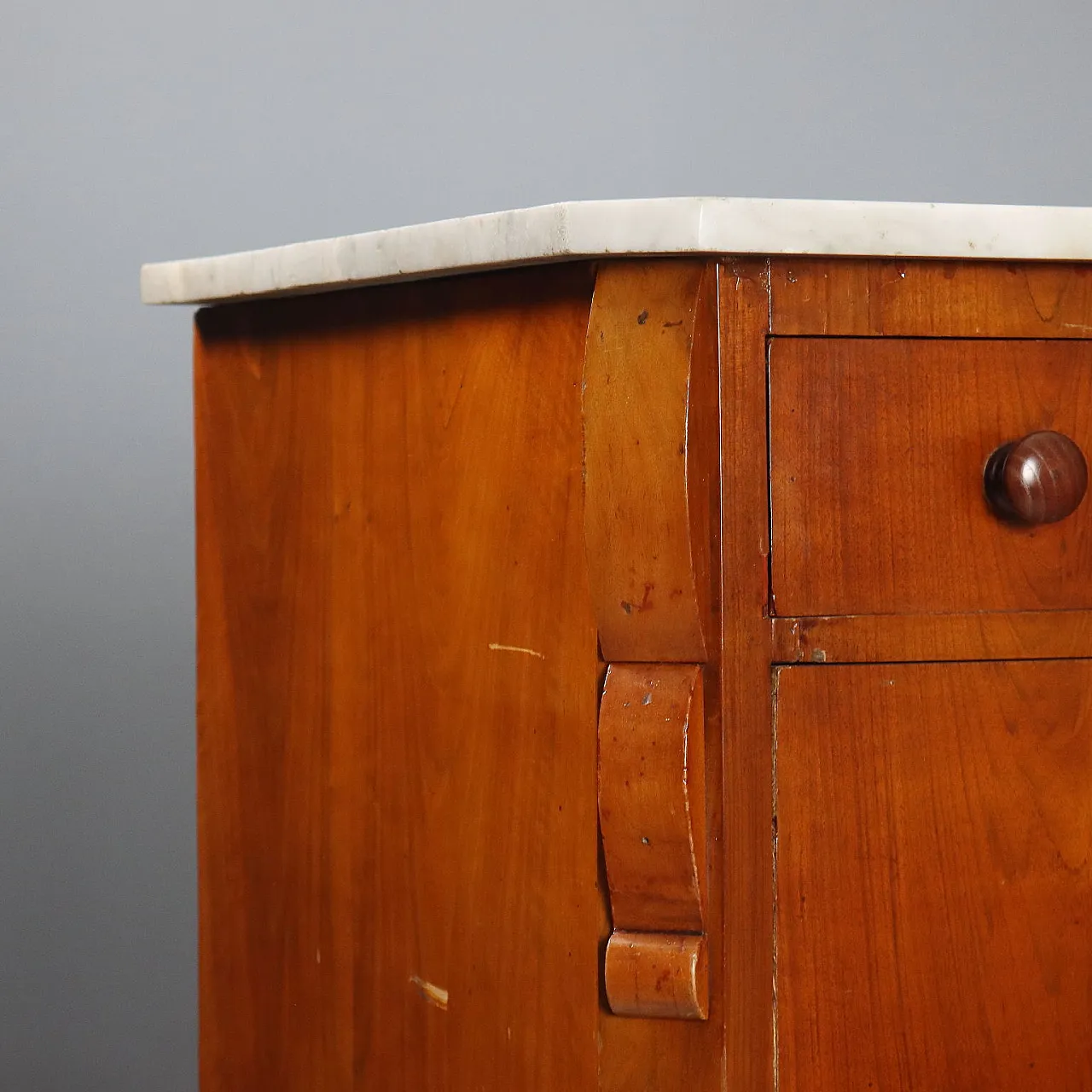 Mahogany chest of drawers, 19th century 4