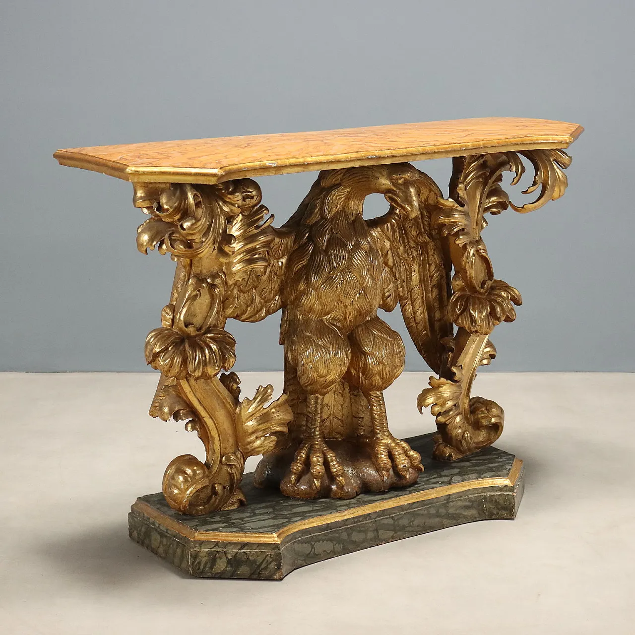 Baroque console in carved and gilded wood, 18th century 1