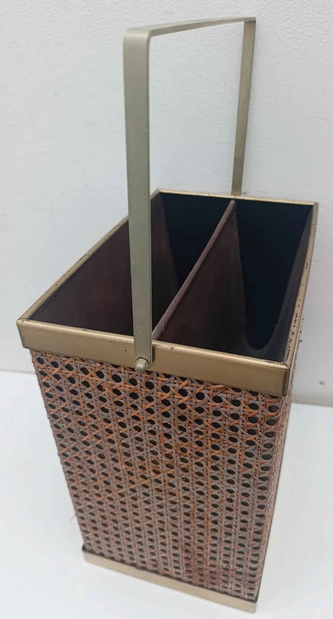Magazine rack in Vienna straw and brass, 1980s 2