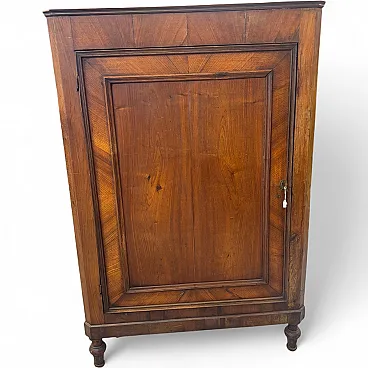 Ancient cantonal corner cabinet in Emilian walnut from the mid-19th century. Size H cm 142 L