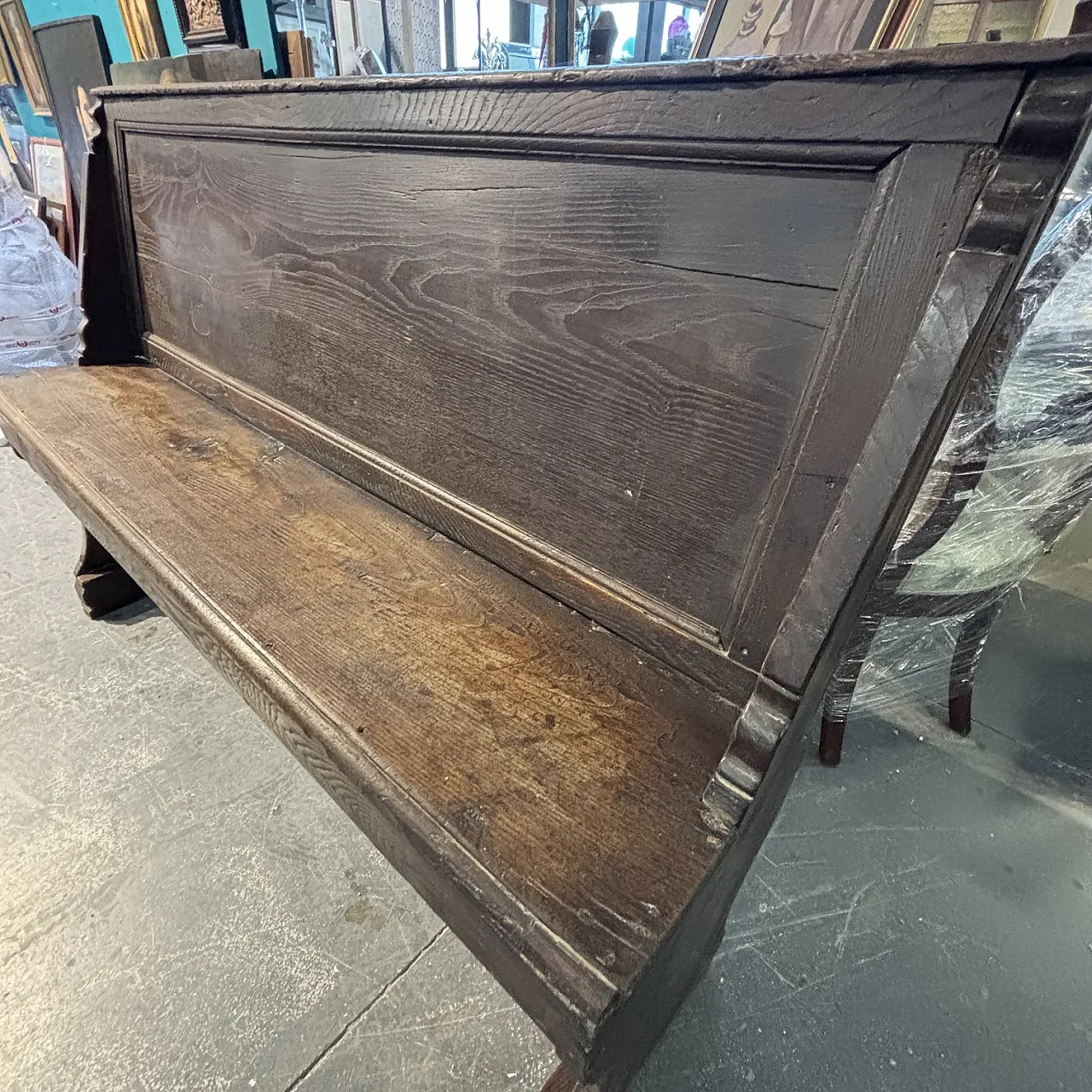 Umbrian chestnut bench, 18th century 5