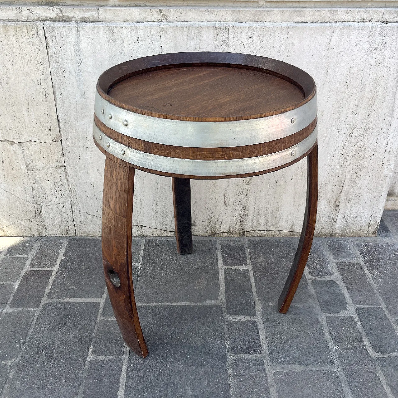 Three-legged wooden barrel table, 1980s 3