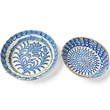 Pair of Spanish majolica plates, Fajaluzza, 18th century