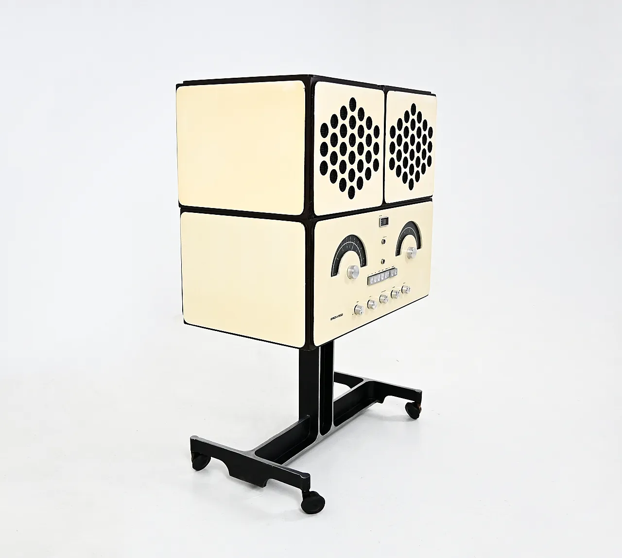 Radio RR-126 di P.G. e A. Castiglioni per Brionvega, anni '60 4
