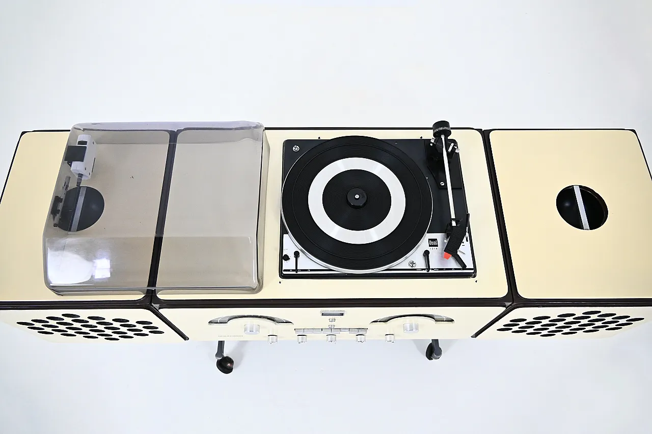Radio RR-126 di P.G. e A. Castiglioni per Brionvega, anni '60 8
