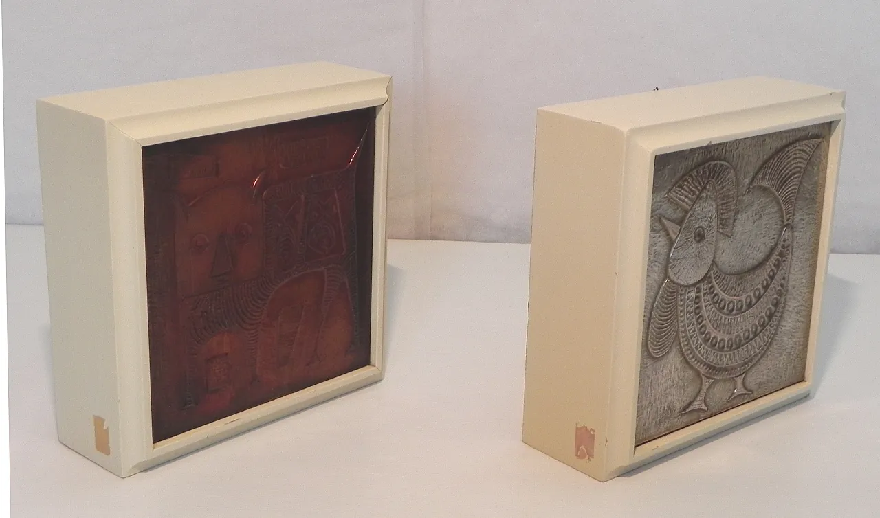 Pair of decorative brass tiles, 1970s 8