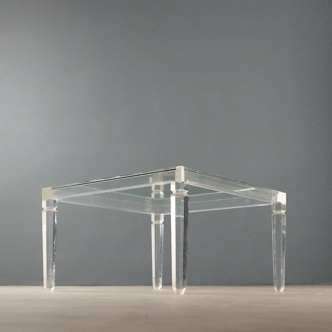 Plexiglass center table, 20th century 8