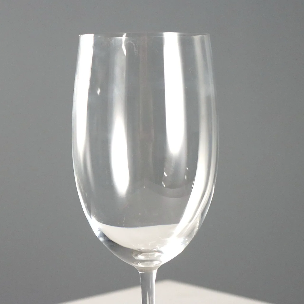 6 Baccarat crystal wine glasses, 20th century 4