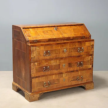 Walnut flap, 18th century
