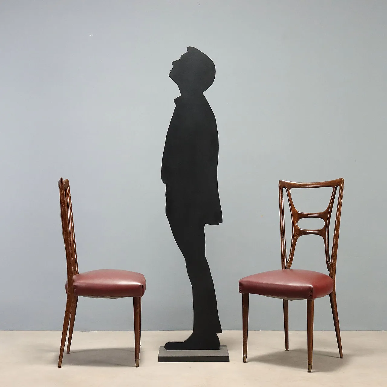 6 Chairs with bordeaux seat, 1950s 2