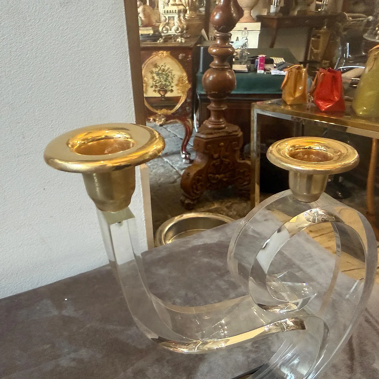Pair of Mid-Century Modern lucite and brass candlesticks, 1970s 6