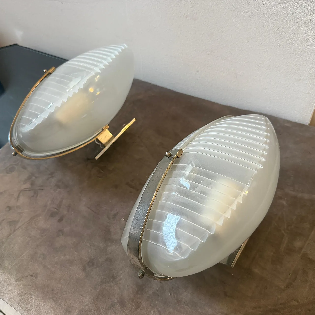 Coppia di applique Lambda di Vico Magistretti per Artemide, anni '60 10