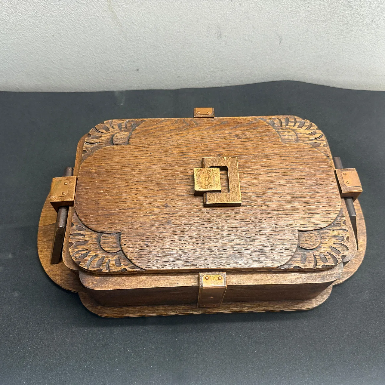 Art Deco hand-carved oak, maple wood and brass huge box, 1930s 8