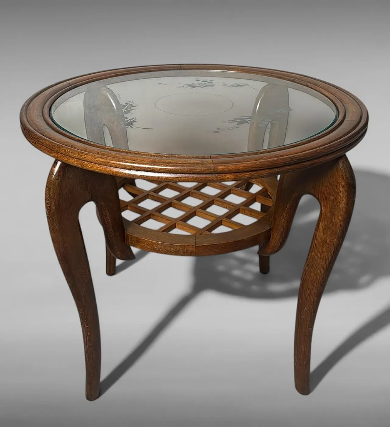 Tavolino in noce di Paolo Buffa con piano in vetro smussato, anni '50 2
