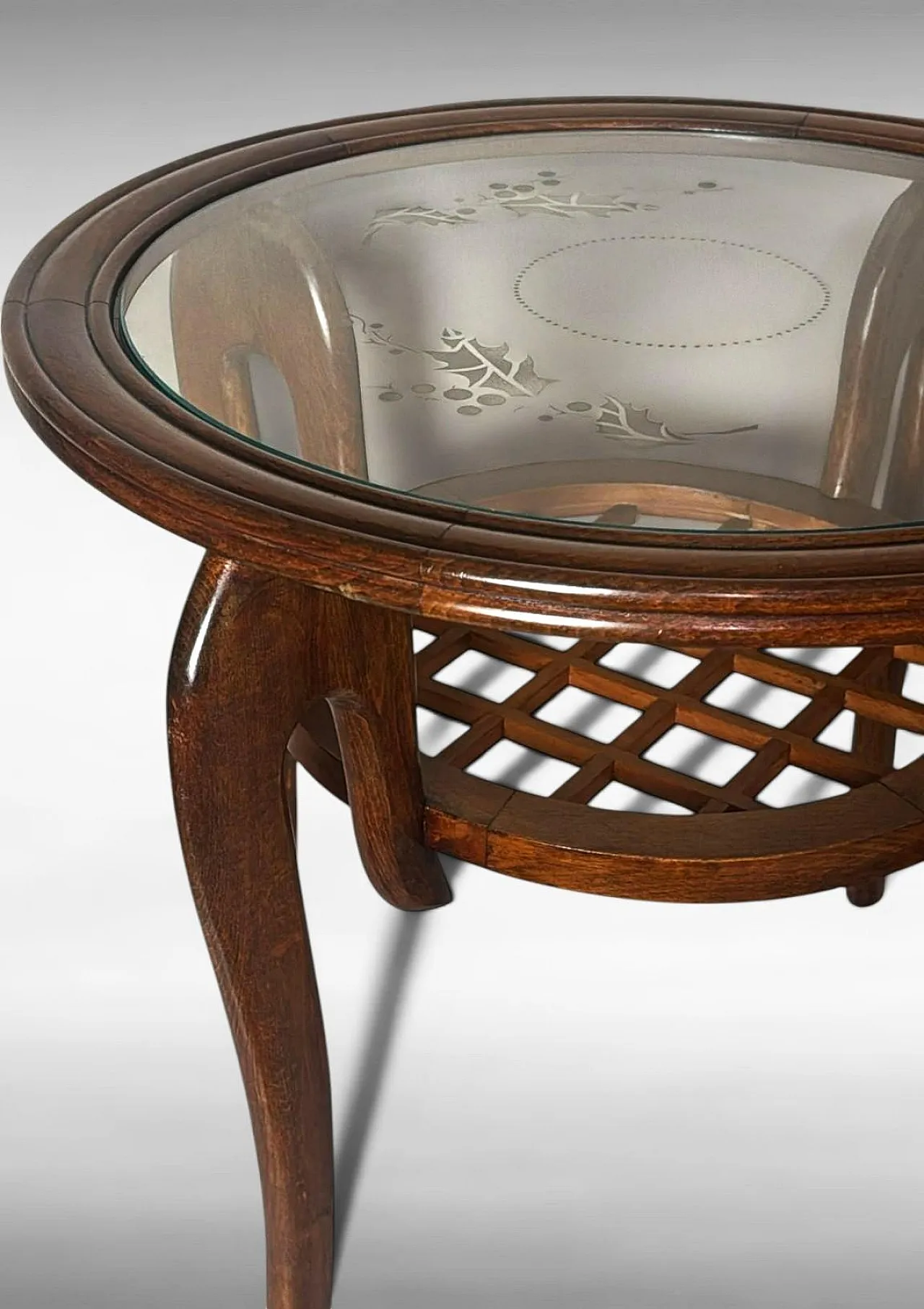 Tavolino in noce di Paolo Buffa con piano in vetro smussato, anni '50 7