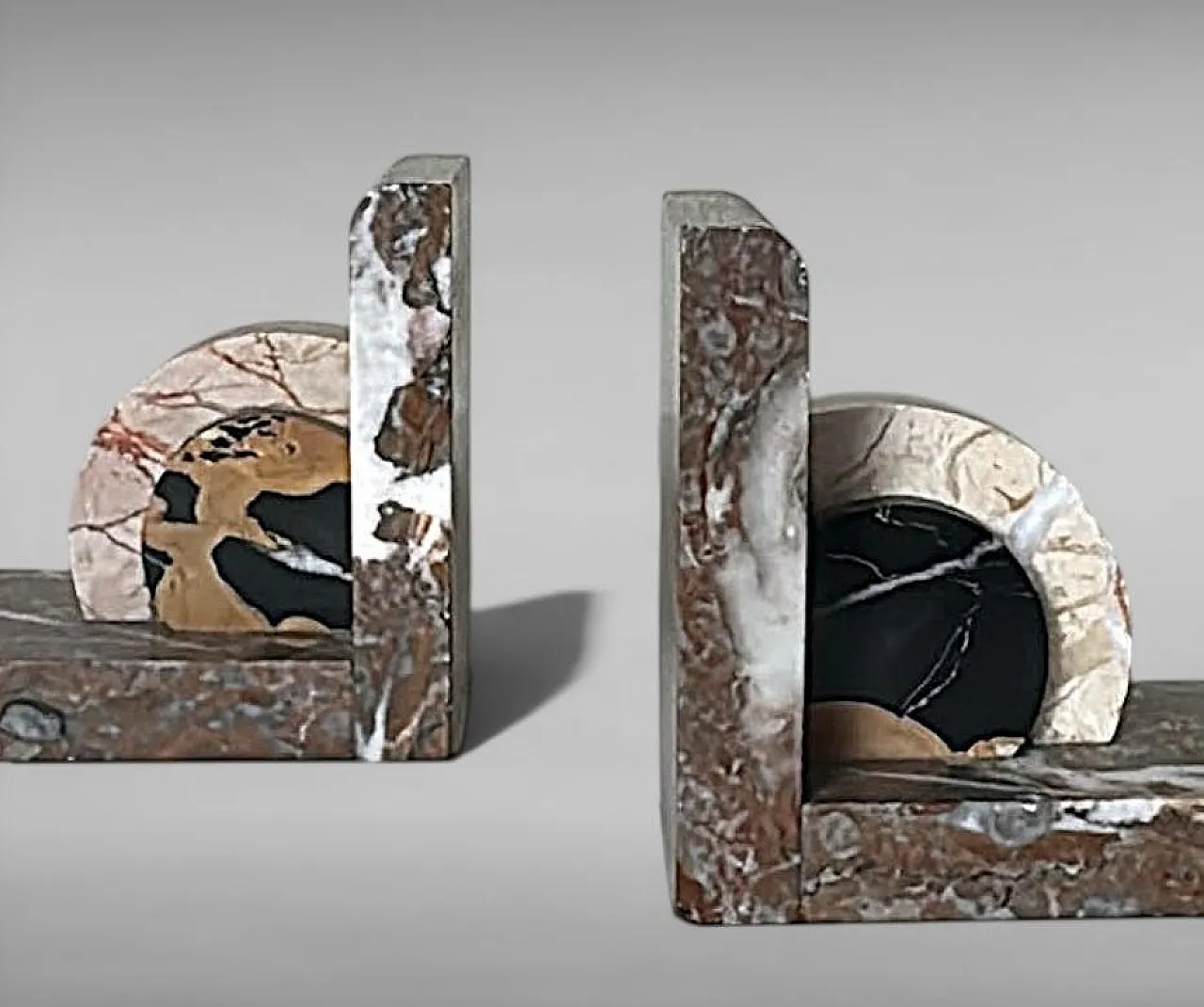 Pair of Art Deco bookends in polychrome marble, 1930s 5