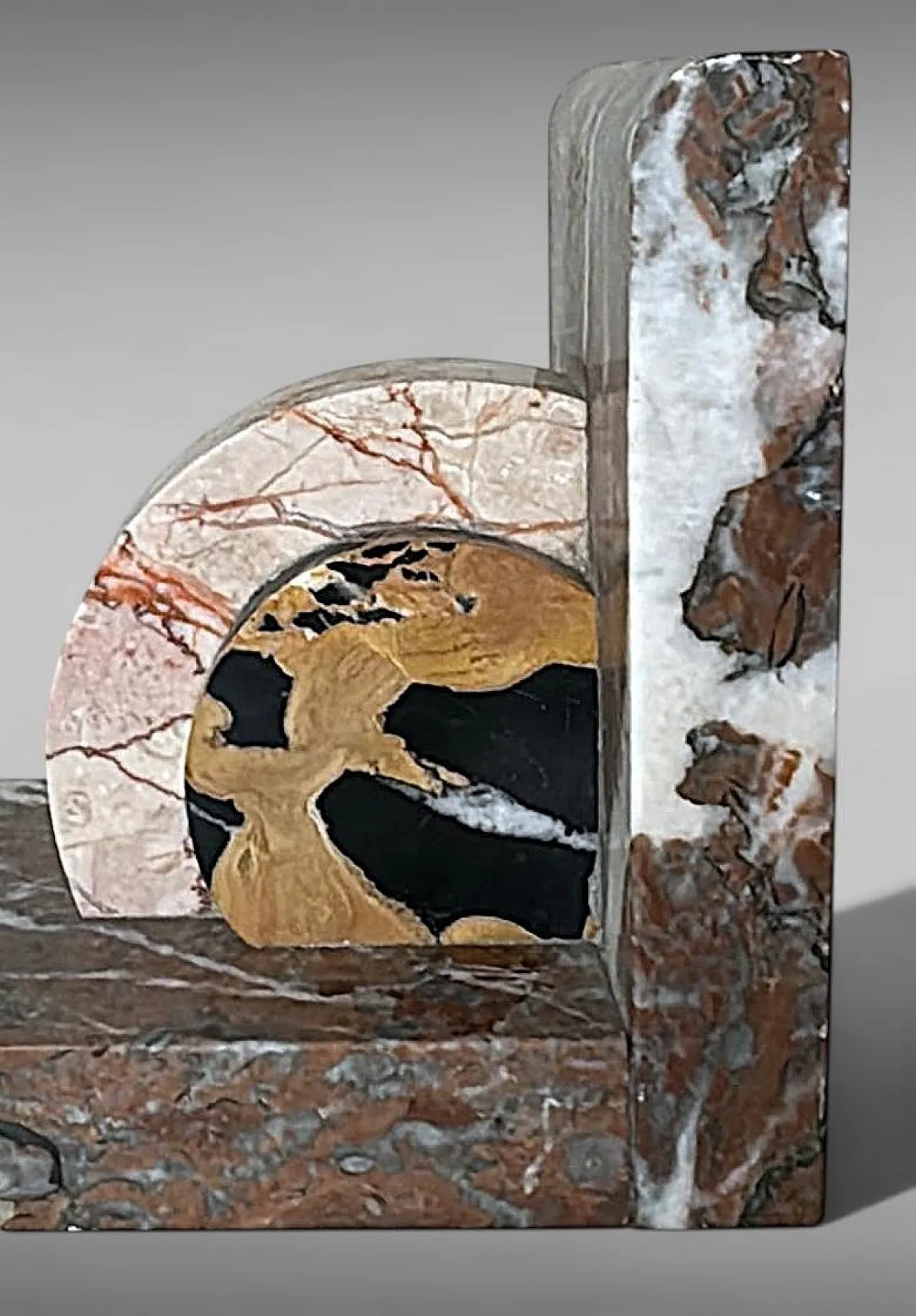 Pair of Art Deco bookends in polychrome marble, 1930s 14