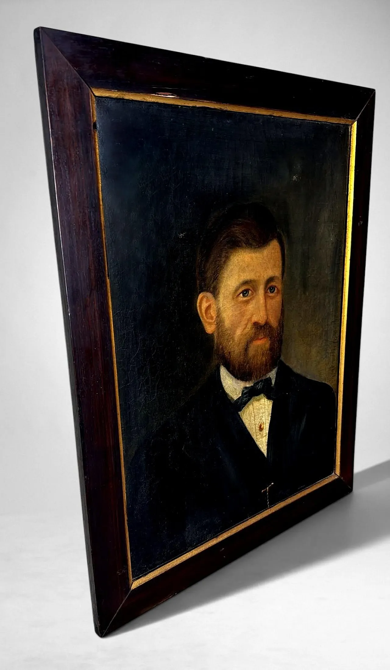 Academic portrait of an elegant gentleman, oil on canvas, 19th century 5
