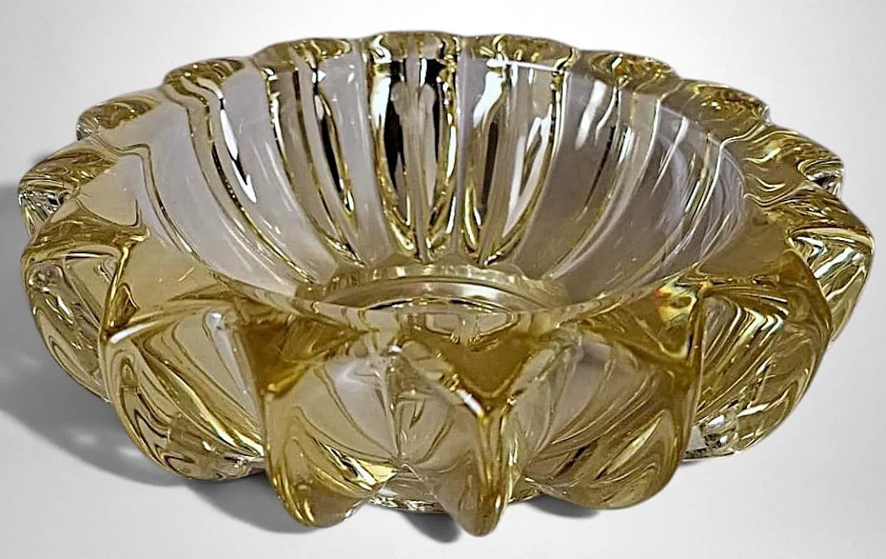 Art Deco molded glass bowl attributed to Pierre D'Avesn, 1930s 6