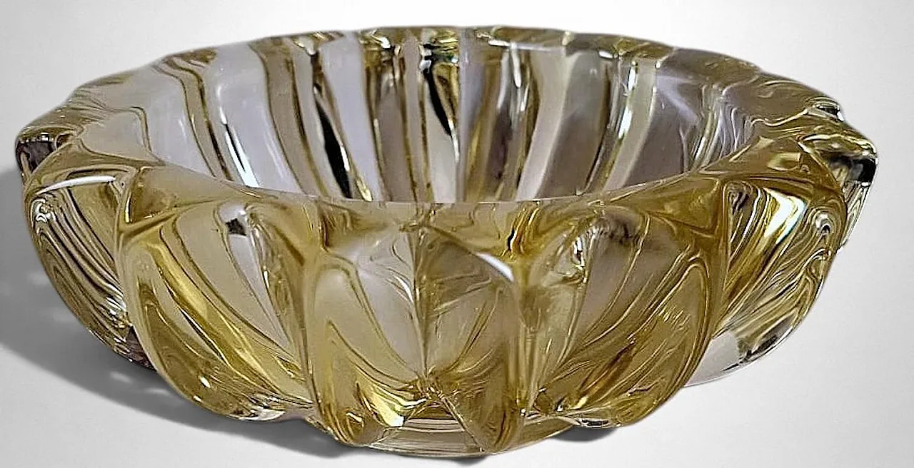 Art Deco molded glass bowl attributed to Pierre D'Avesn, 1930s 12