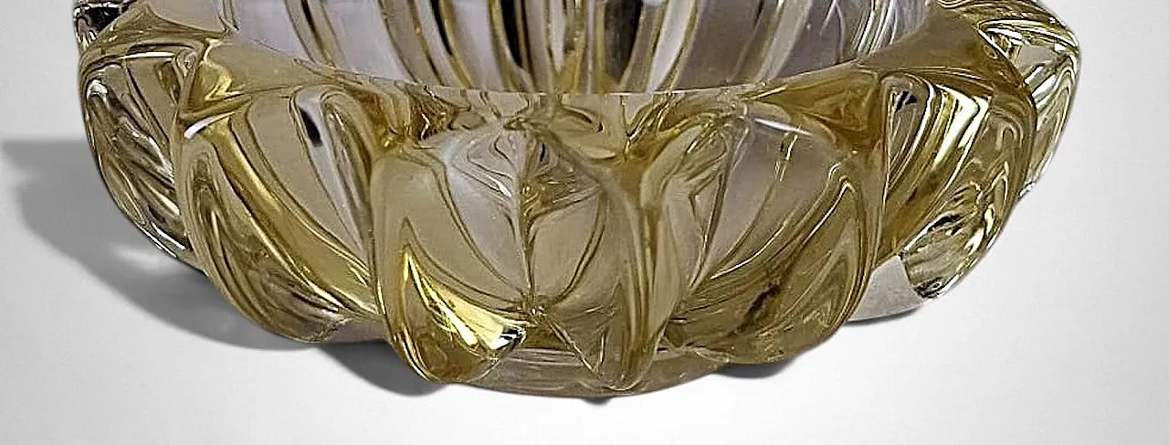 Art Deco molded glass bowl attributed to Pierre D'Avesn, 1930s 15