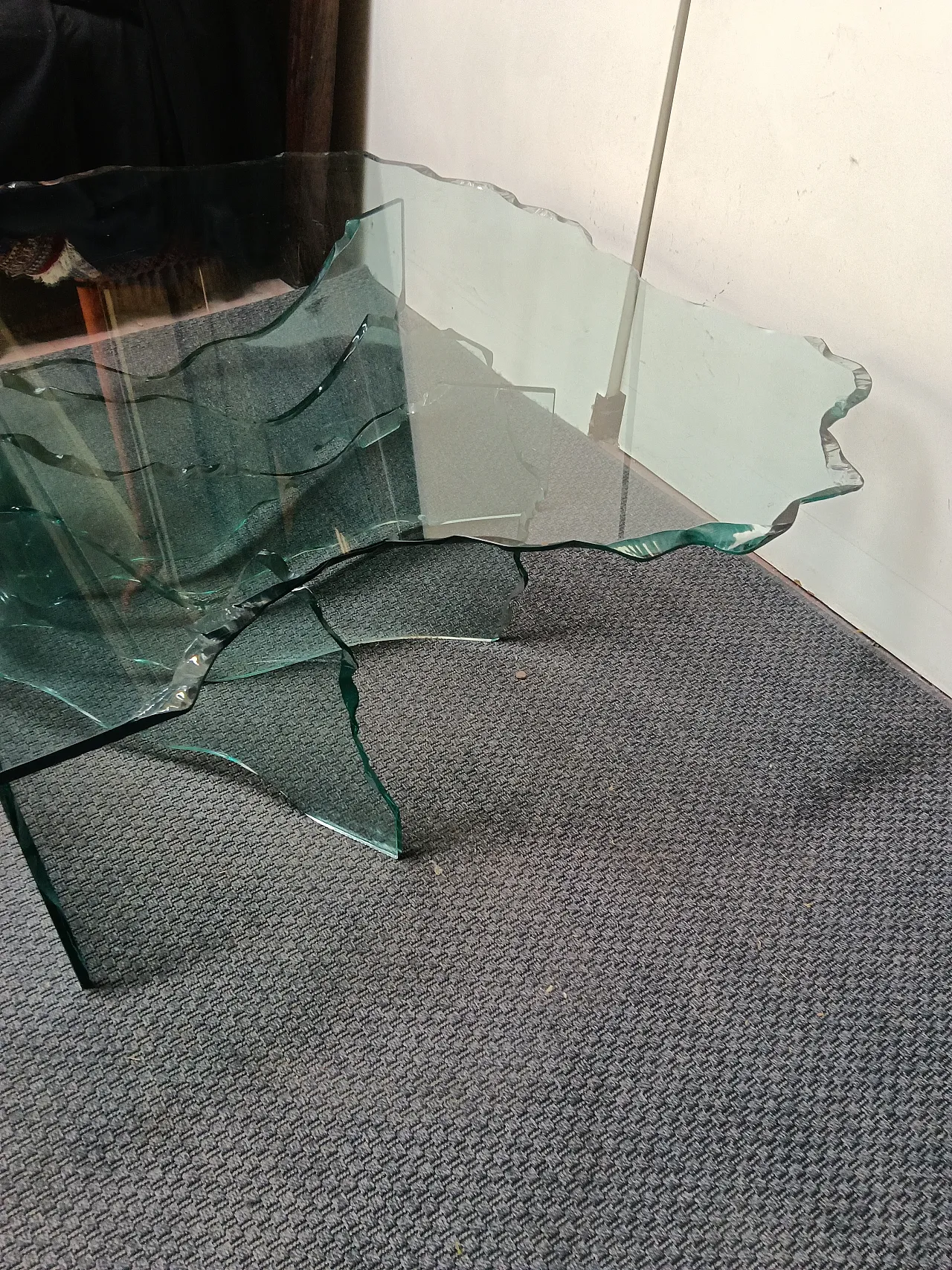 Fiall Shell table 28