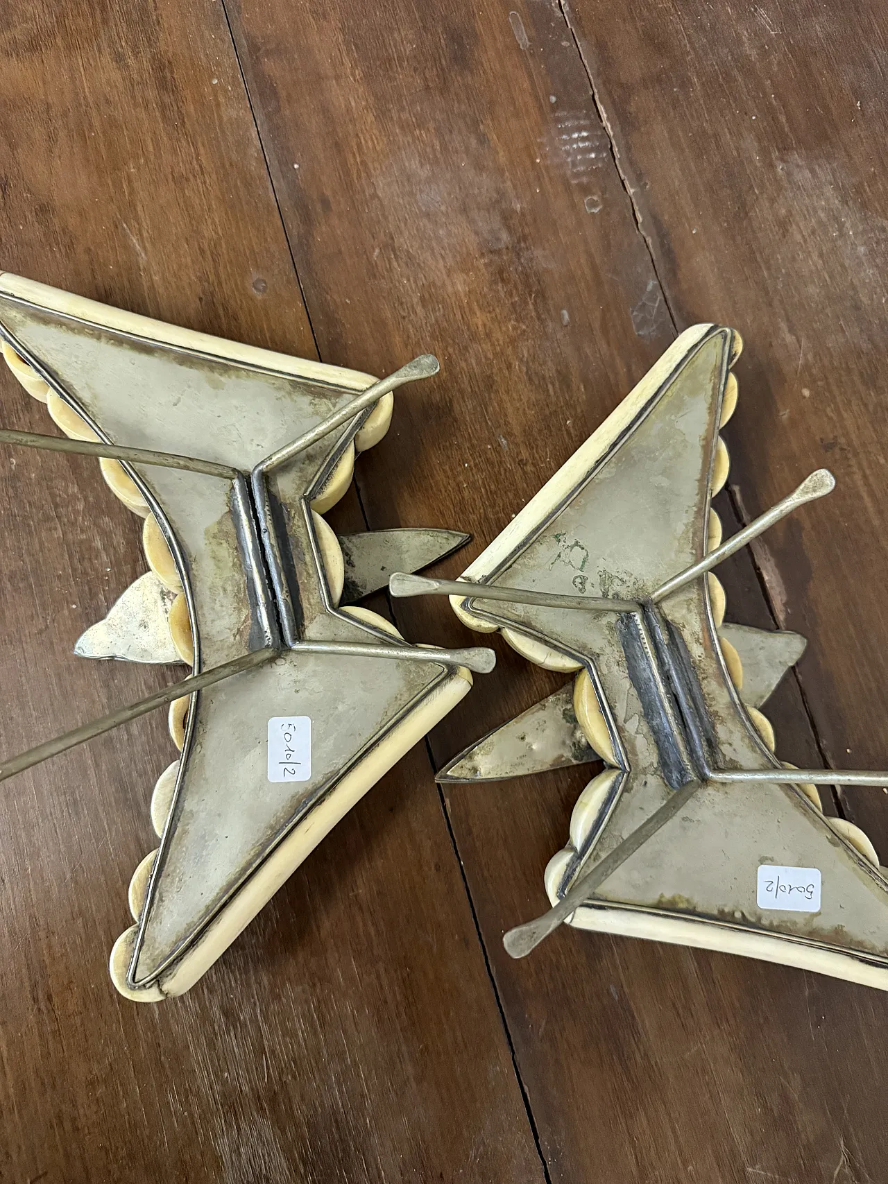 Pair of butterfly jewelry boxes in bone and carved wood, 1970s 11