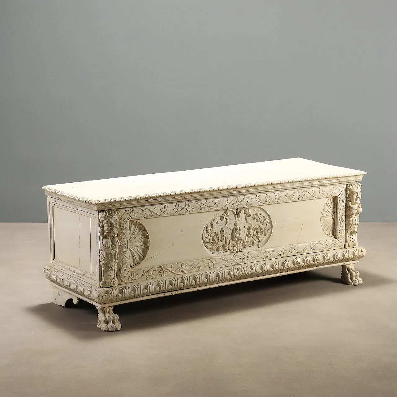 Carved and painted Neo-Renaissance style chest, 19th century 1