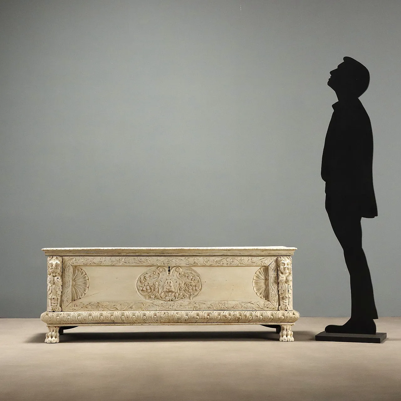 Carved and painted Neo-Renaissance style chest, 19th century 2