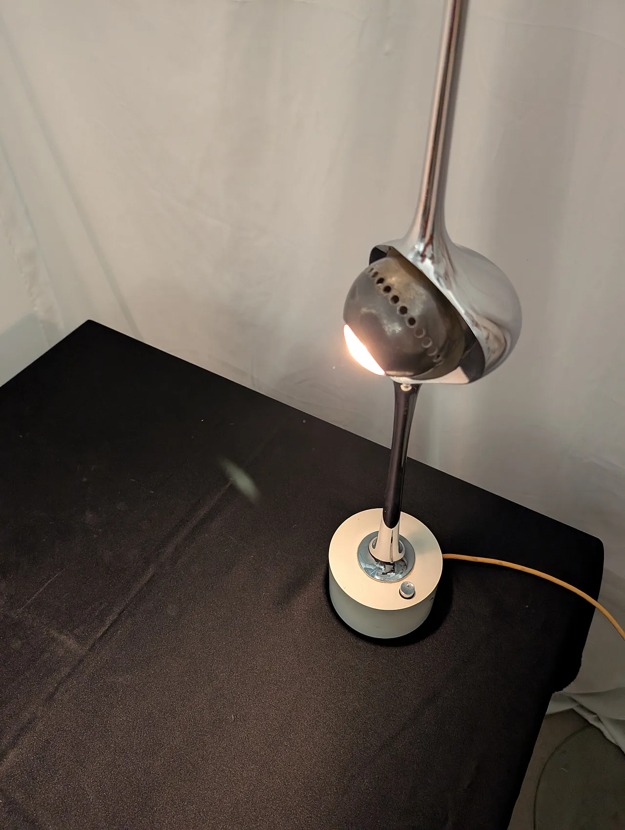 Cobra table lamp in chromed steel by Arredoluce from the 1960s 11