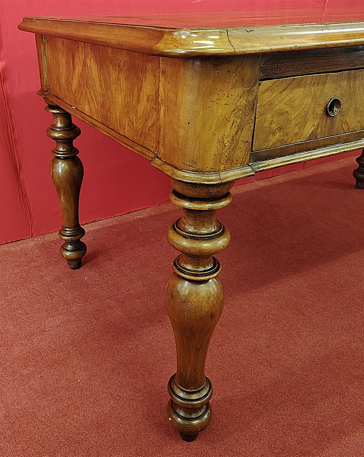 Tavolo scrittoio in noce, '800 2
