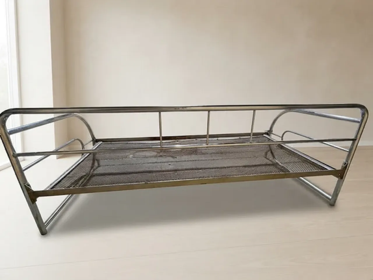 Telaio del divano letto in acciaio tubolare cromato, metà '900 2