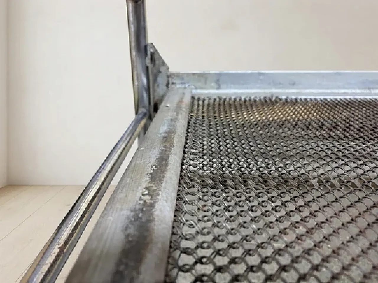 Telaio del divano letto in acciaio tubolare cromato, metà '900 6
