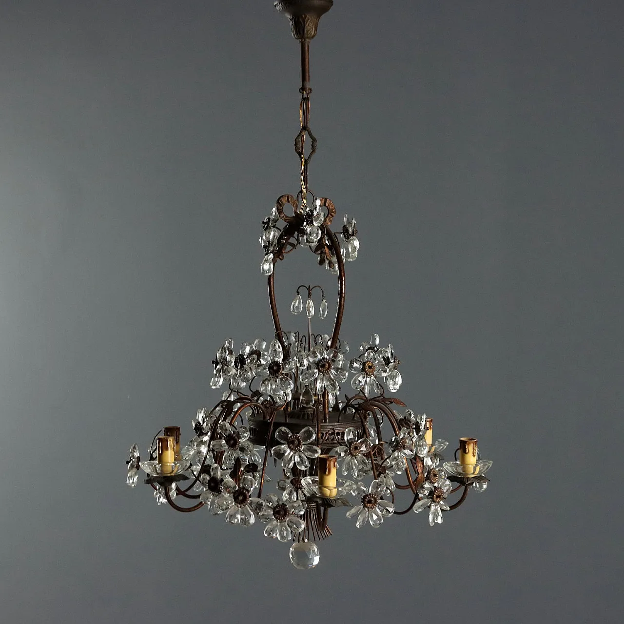 Lampadario in metallo ramato e vetro a sei luci, '900 1