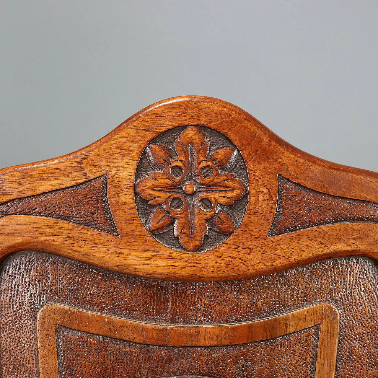 Coppia di sedie in noce stile Barocco, fine '800 4