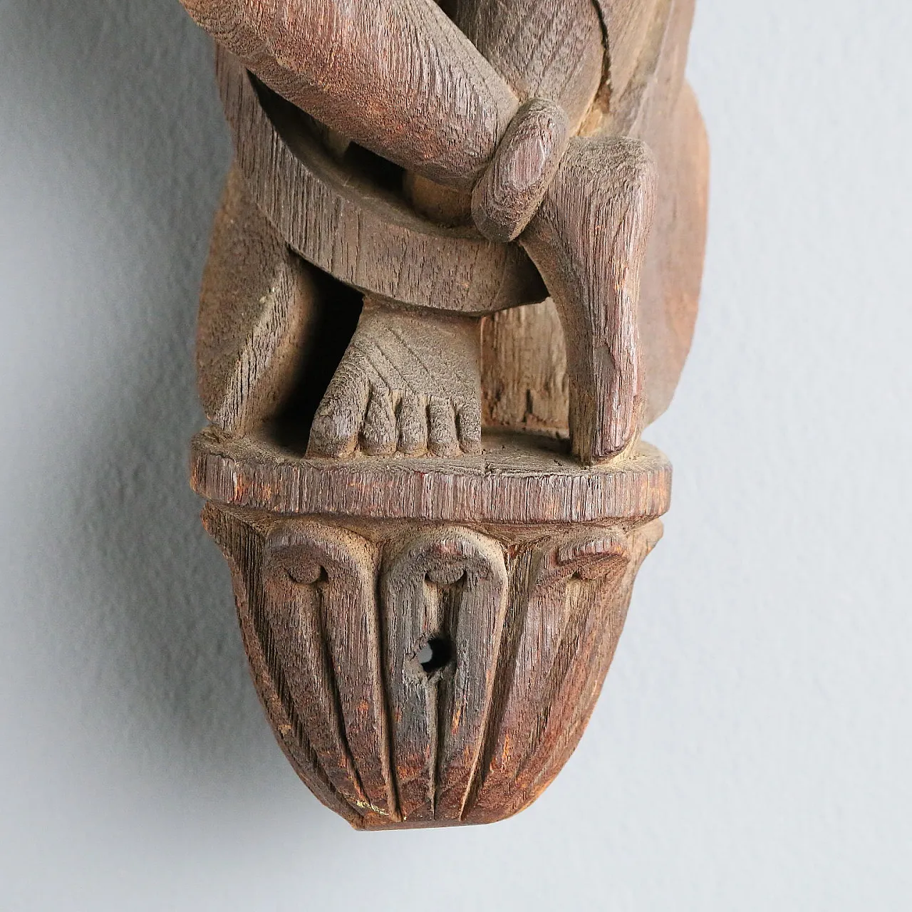 Deity female figure wooden sculpture, 20th century 7