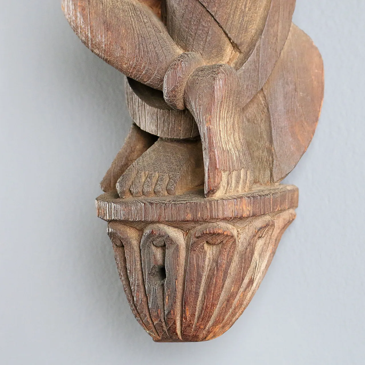 Deity female figure wooden sculpture, 20th century 8