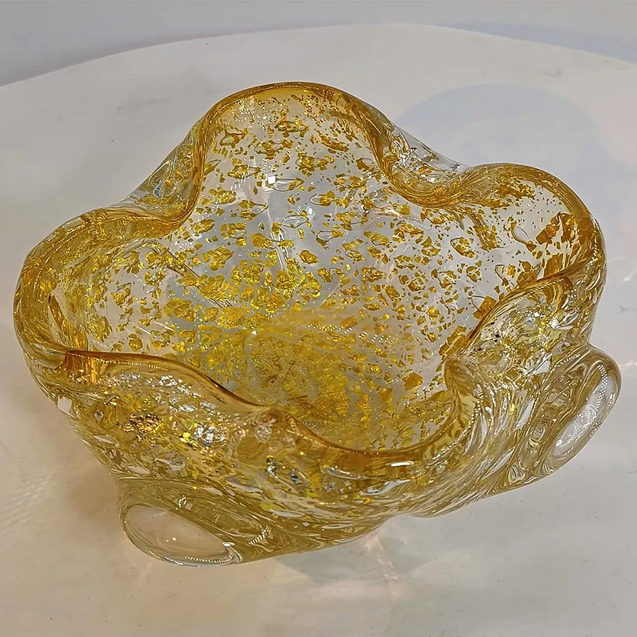 Ashtray in Murano glass with gold finishes, 1950s 1