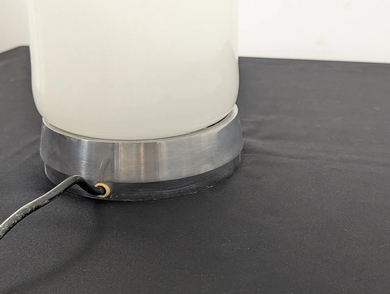Lampada da tavolo Lesbo di Angelo Mangiarotti per Artemide, anni '60 13