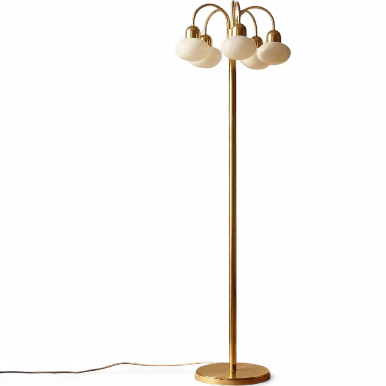 Lampada da terra in ottone con cinque paralumi in vetro opalino, '900 9