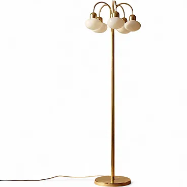 Lampada da terra in ottone con cinque paralumi in vetro opalino, '900