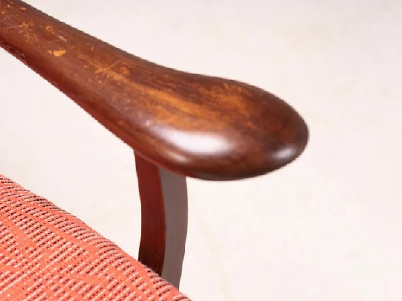 Coppia di poltrone di metà secolo con braccioli in legno, '900 8