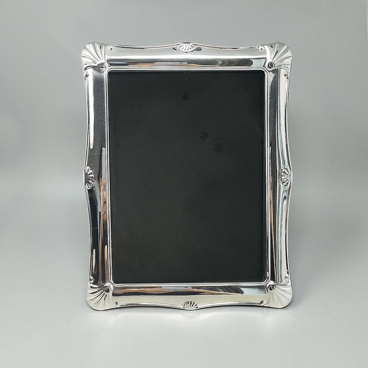 Silver-plated and glass photo frame with shell motifs, 1970s 3