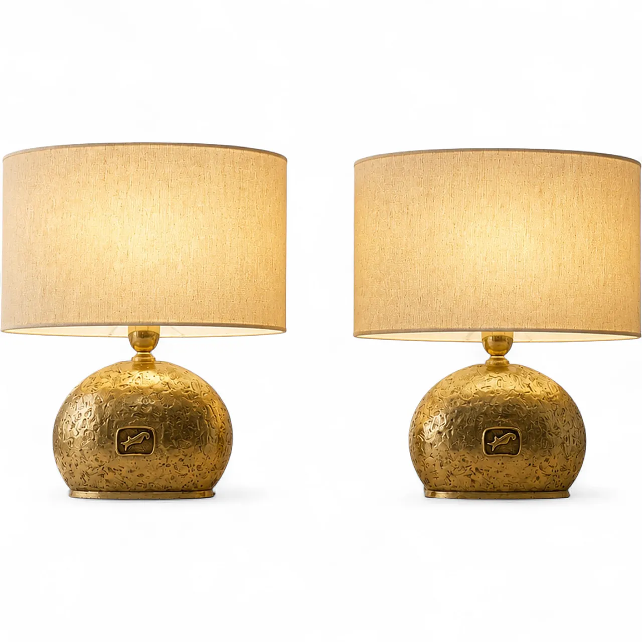 Coppia di lampade in ottone fuso, anni '70 9