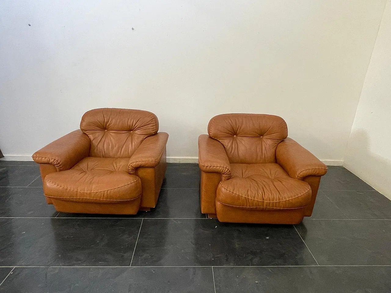 Pair of Cognac Leather Armchairs attributed to Vavassori, 1970s 3
