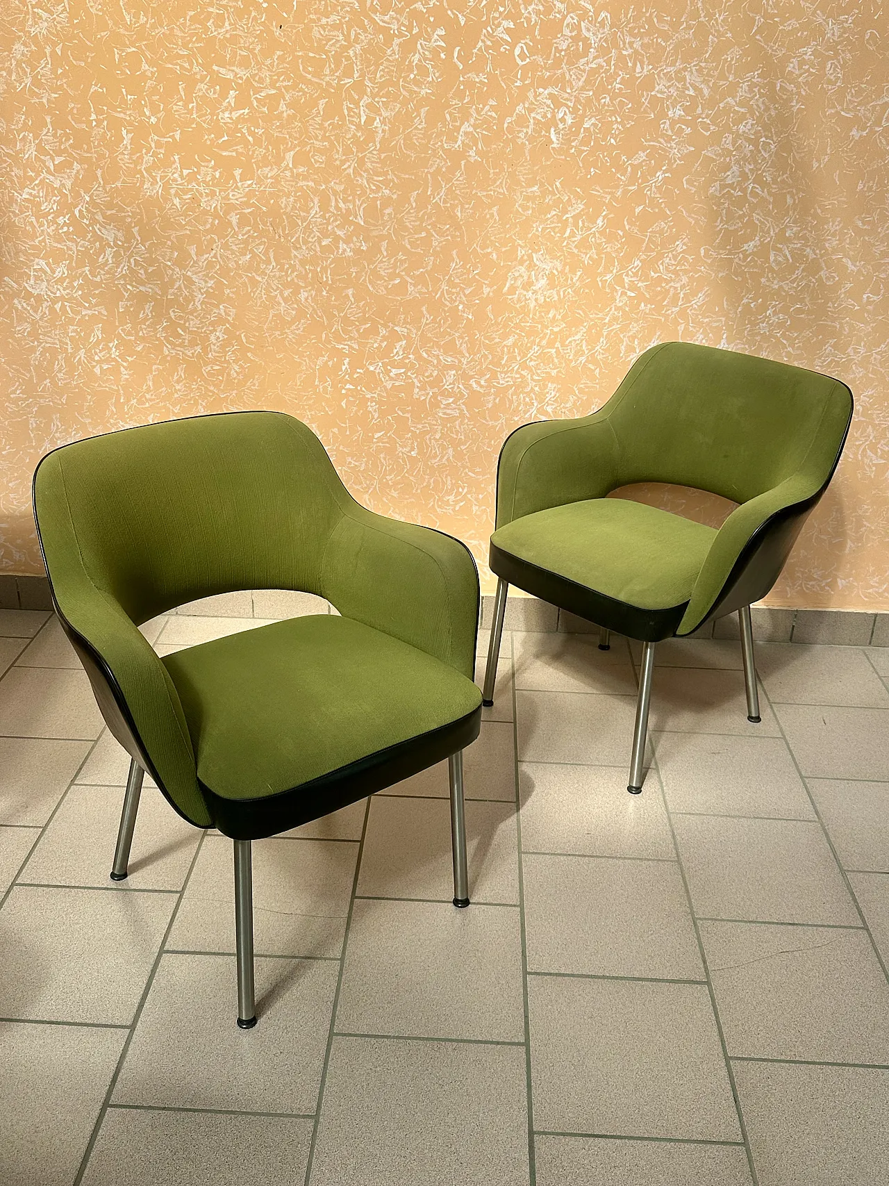 Pair of Mobiltecnica Torino armchairs, green fabric, black skai, 1970s 1