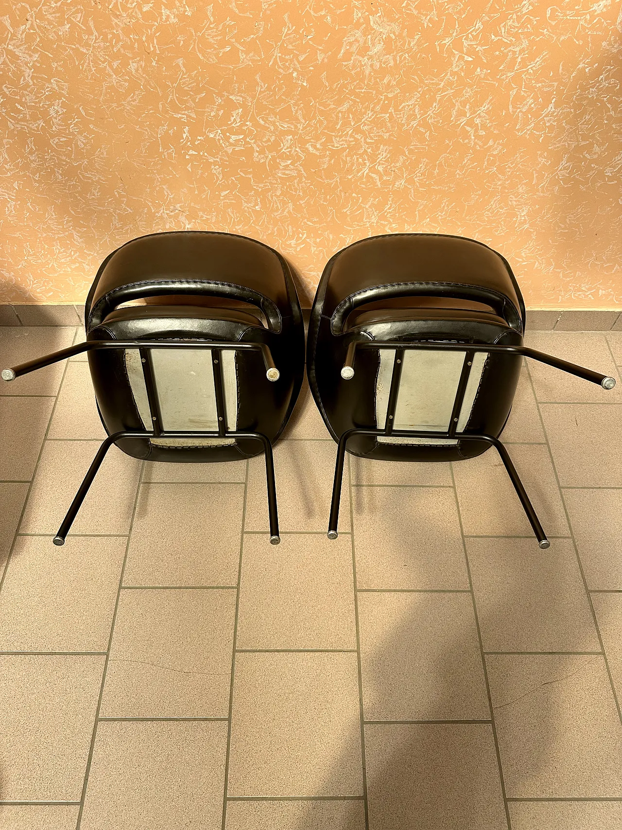 Pair of Kilta armchairs by Olli Mannermaa for Cassina, 1960s/70s 11