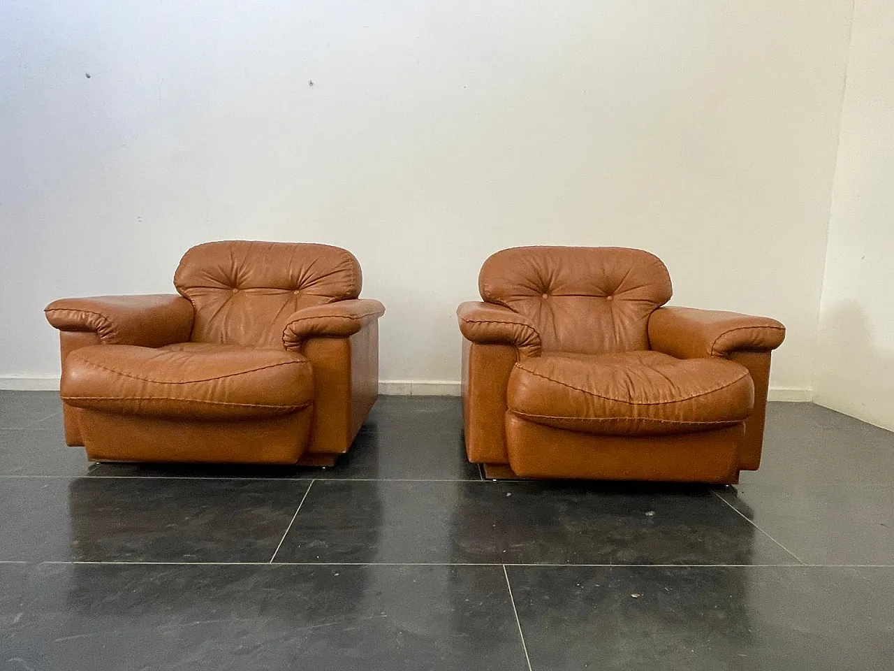 Pair of Cognac Leather Armchairs attributed to Vavassori, 1970s 11