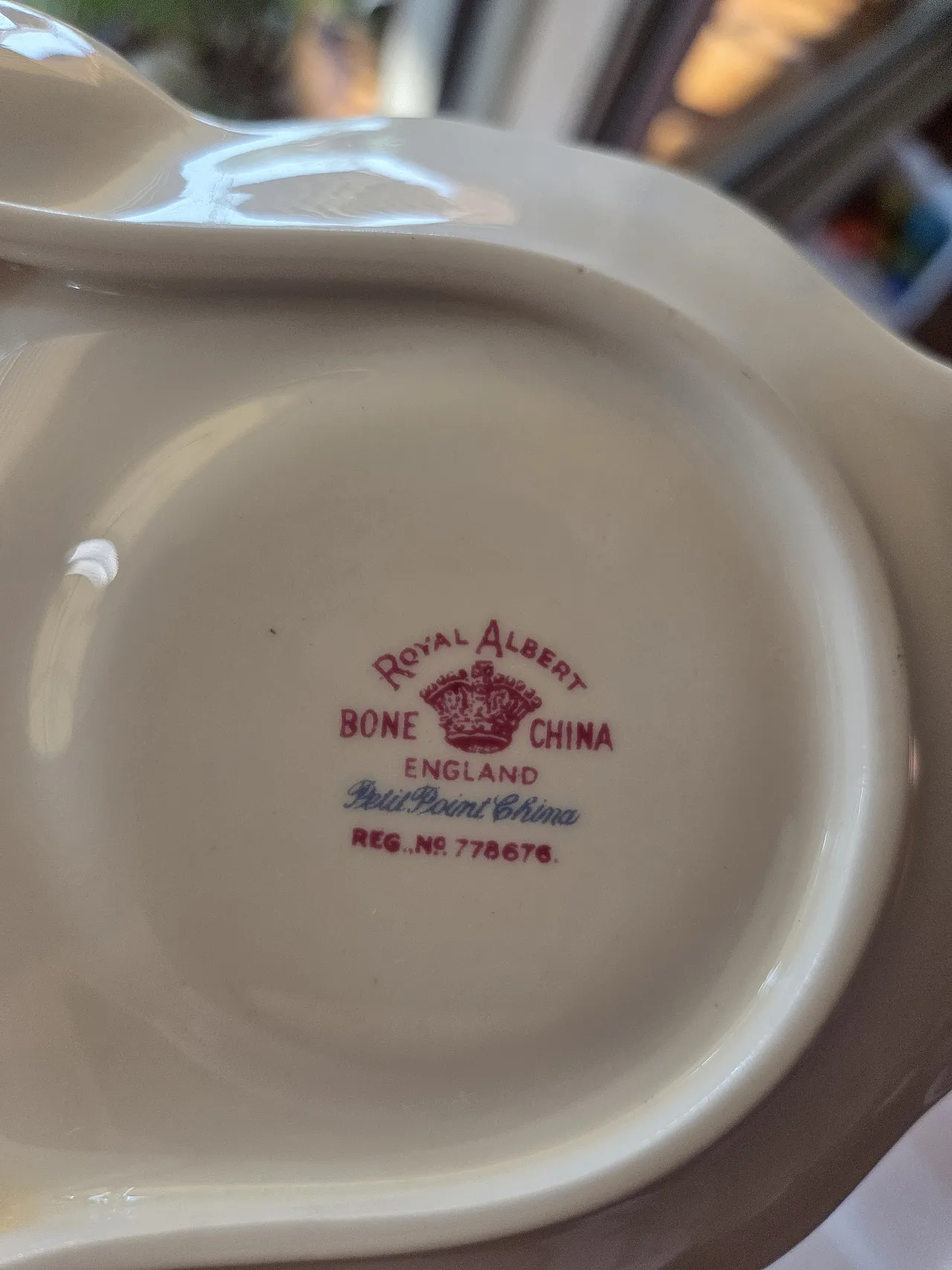 Petit Point tea set in porcelain by Royal Albert, 1960s 2
